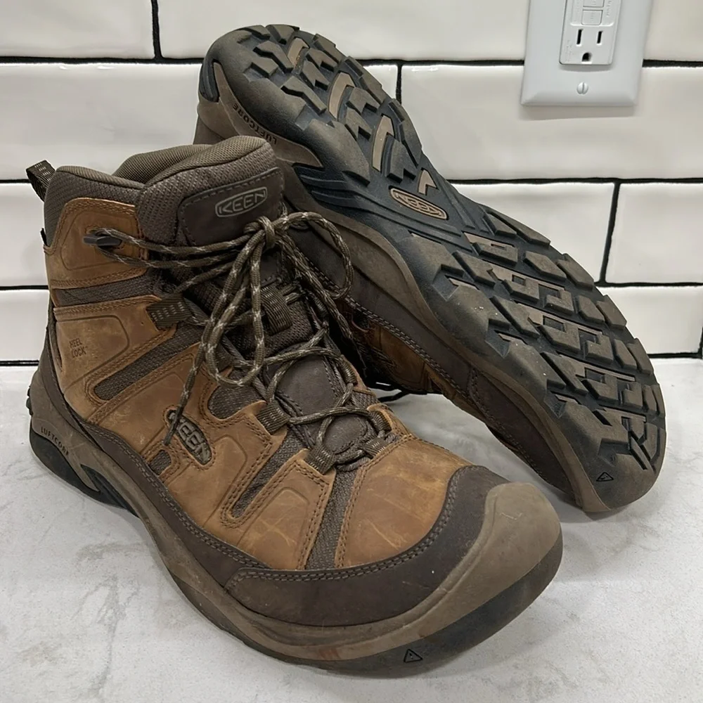 Keen men circadia